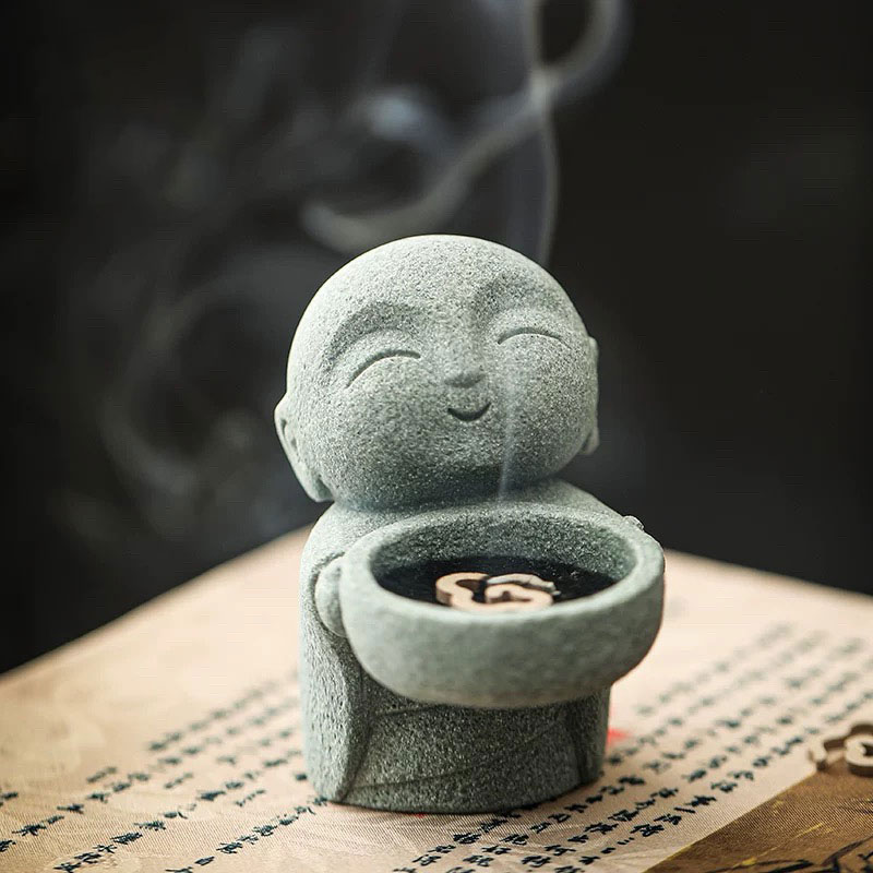 Cute Monk Candlestick Silicone - Home Fragrance Miniso 리뷰 및 가격